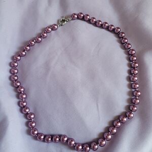Elegant Purple Pearl Necklace